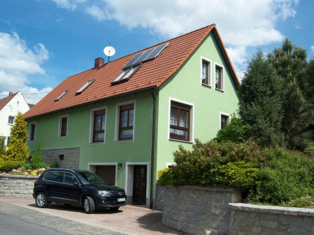 Ferienwohnung "An Der St. Ludmila" Crostwitz Εξωτερικό φωτογραφία