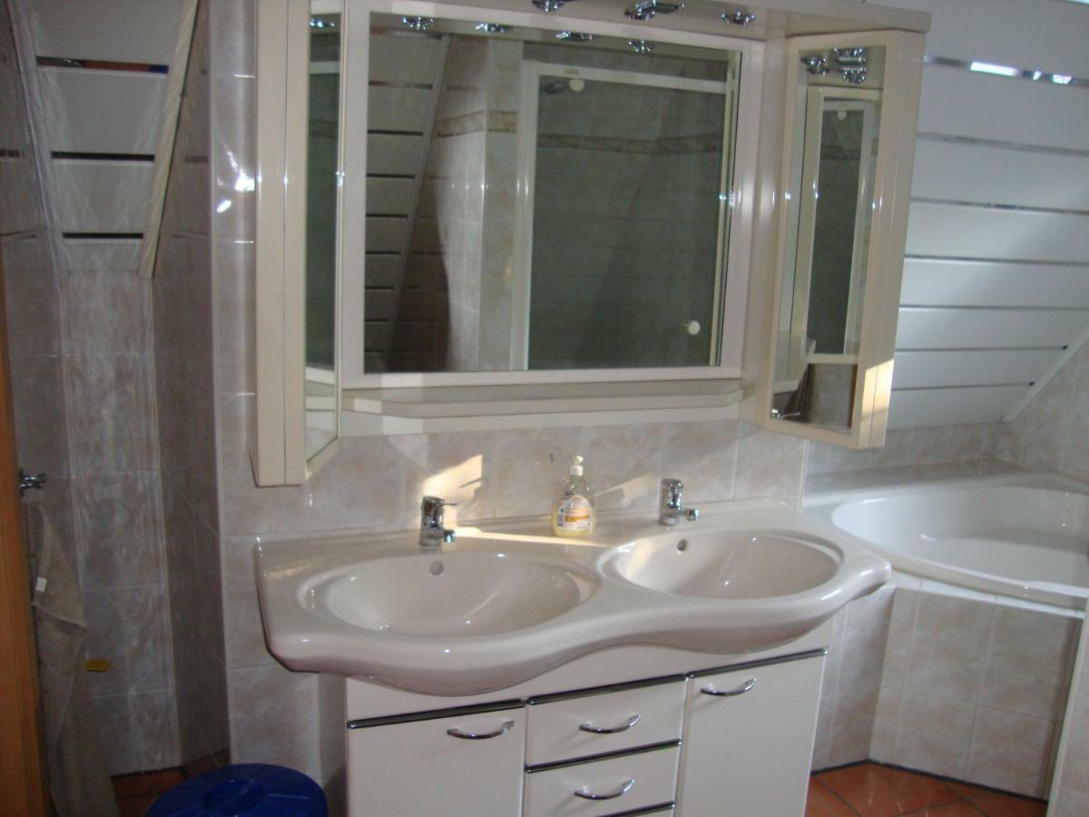 Ferienwohnung "An Der St. Ludmila" Crostwitz Εξωτερικό φωτογραφία