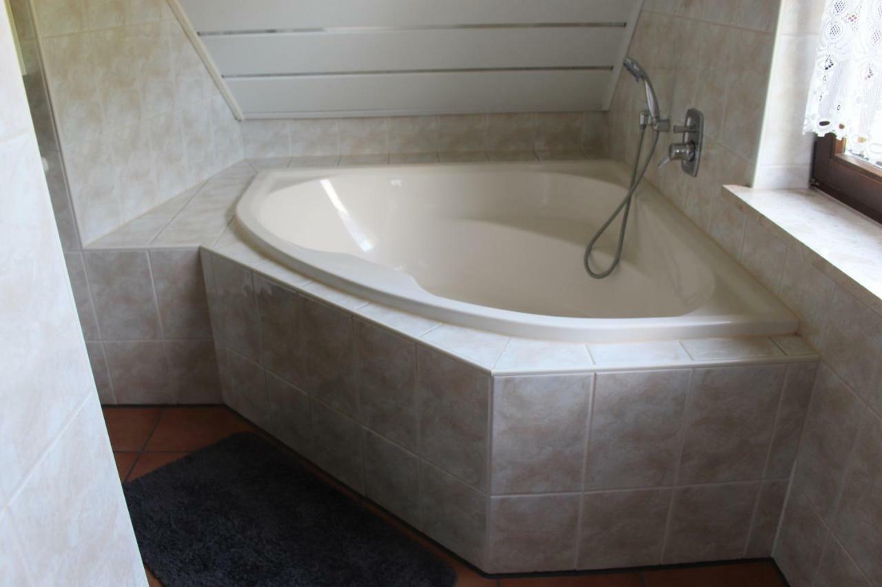 Ferienwohnung "An Der St. Ludmila" Crostwitz Εξωτερικό φωτογραφία